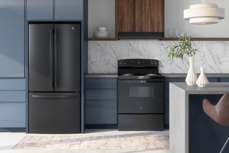 Average cost of new outlet refrigerator